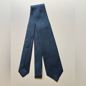Bulgari Blue Geometric silk Tie pre owned excellent condition